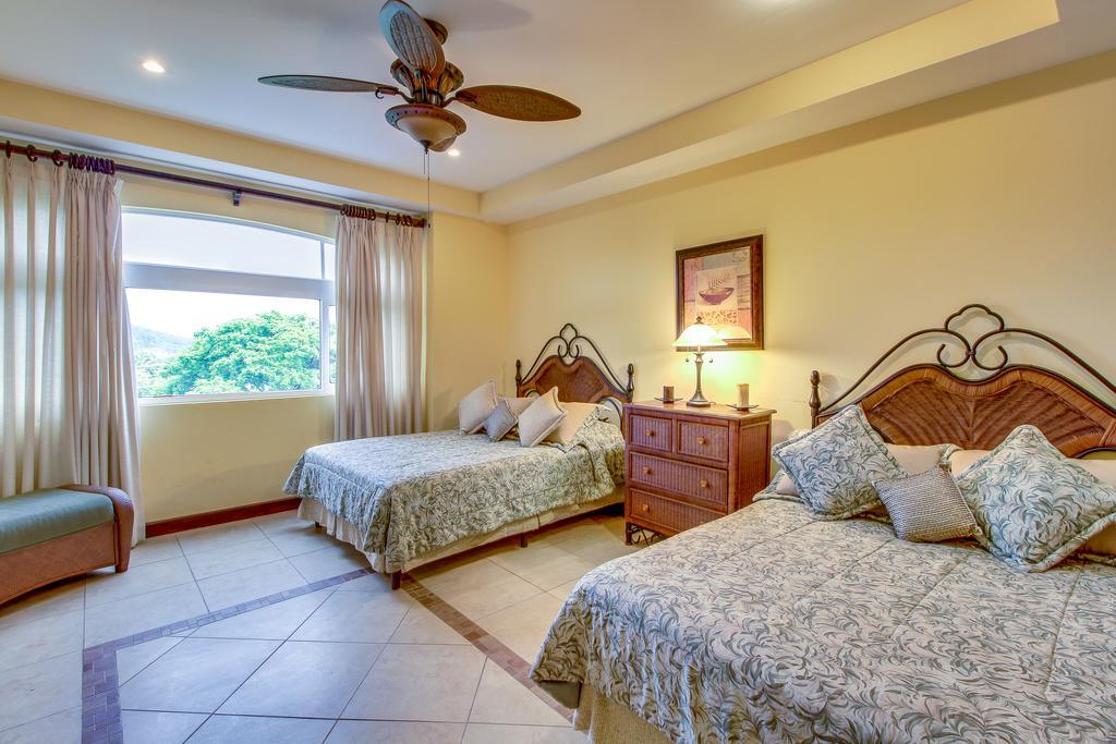 Naxos 16 Appartement Tamarindo Buitenkant foto